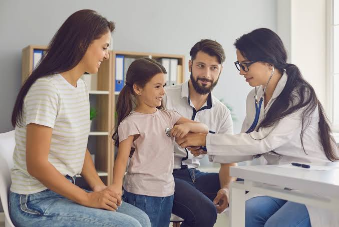 Seguro de gastos médicos para familias: qué cubre y cuánto cuesta en México